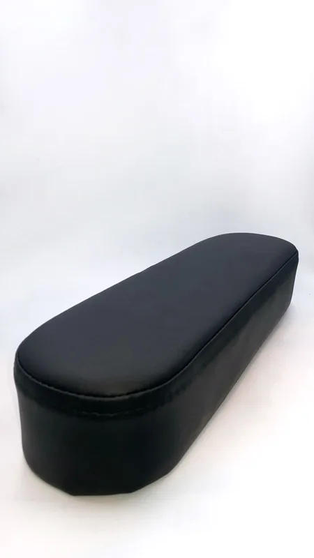 Валик для рук маникюрный (Черный)